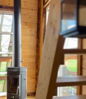 gmina Kamionka Cabin | Stodoła na drzewach