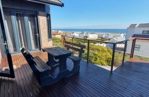 Yzerfontein House | Stoepsit