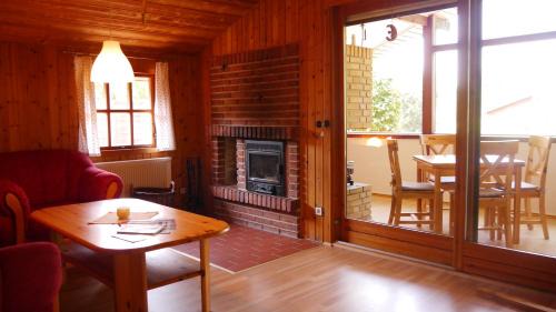Hunning Apartment | Stolley - Ferienhaus mit Garten, Kamin und Sauna