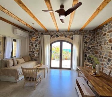 Agia Roumeli House | Stone Apartment in Agia Roumeli