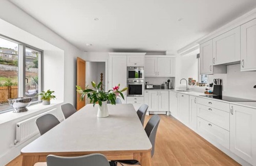 South Milton House | Stone Barn Close to Thurleston and Salcombe - 5 min from the beach!