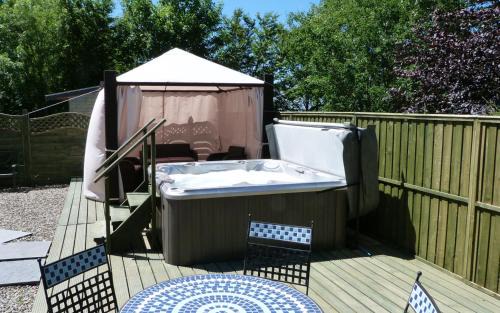 Llandysul House | Stone Barn Cottage