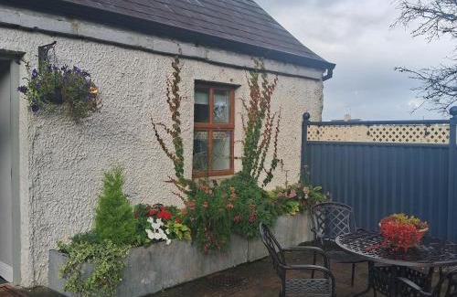Athenry Apartment | Stone Barn Cottage In Galway Countryside