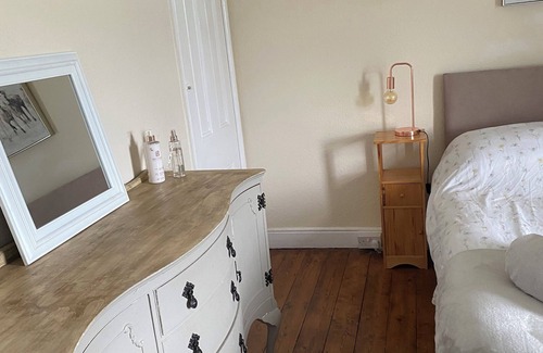 Gateshead Cottage | Stone built cottage