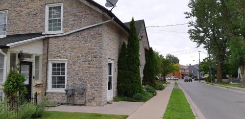 Prince Edward House | Stone Carriage House