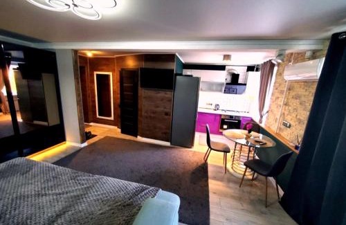 Kamenets-Podol'skiy Apartment | Stone city center ІІ