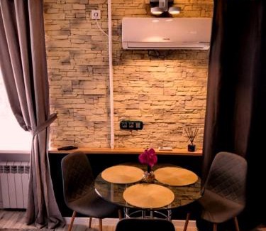 Kamenets-Podol'skiy Apartment | Stone city center ІІ
