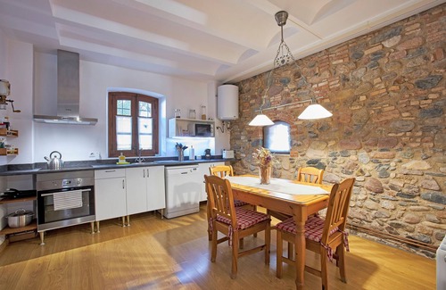 Corro de Vall Apartment | Stone corner close to Barcelona
