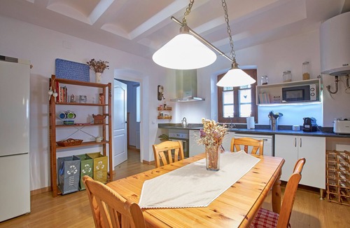Corro de Vall Apartment | Stone corner close to Barcelona