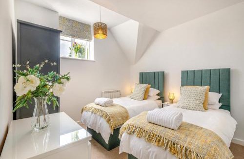 Felbrigg House | Stone Cottage