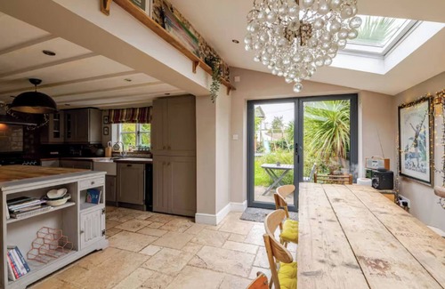 Blofield House | Stone Cottage Norfolk , Lovely family cottage