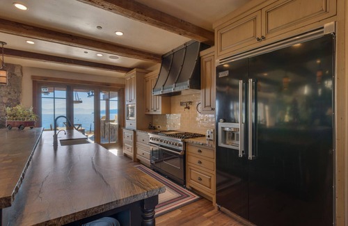 Carnelian Bay House | Stone Crest Estate - Lakefront - TLUXP