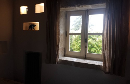 Venasque House | Stone farmhouse "the Pistachio shed
