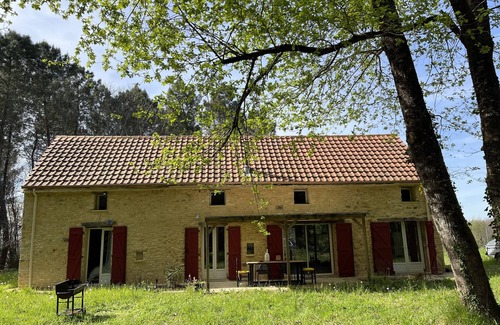 Villefranche-du-Perigord House | Stone country house with swimming pool