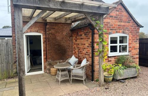 Shrawley Bed & Breakfast | Stone Hill Farm B&B