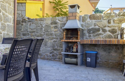 Becerril de la Sierra Cottage | Stone house in Sierra del Guadarrama Natural Park country decoration