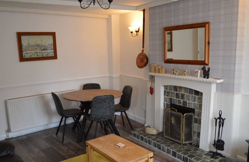Snainton Cottage | Stone Holiday Cottage In Scarborough With 4 Poster Bed & Bunk Beds