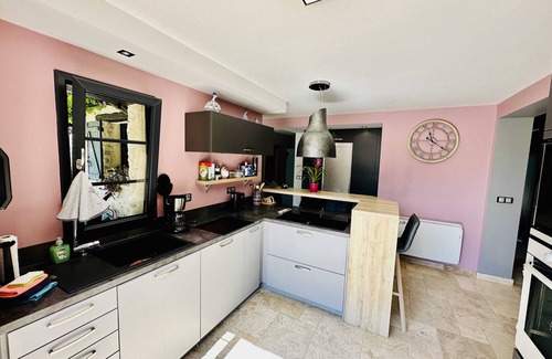 Buis-les-Baronnies Villa | Stone house, swimming pool, spa, pétanque court, outdoor bar