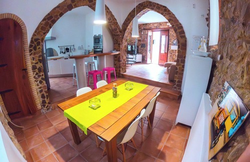 Sagunto House | Stone house in Ciutat Vella