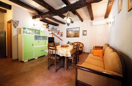 Peresiji House | Stone House In Countryside Peresiji, Heartland Of Istria