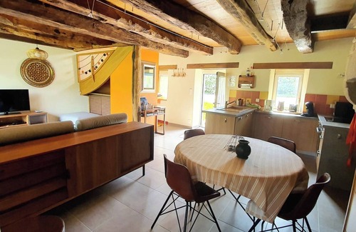 Coatroual House | Stone house on a country estate!