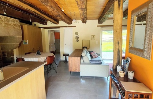 Coatroual House | Stone house on a country estate!
