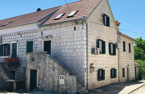 Trilj House | Stone House Saint Michael
