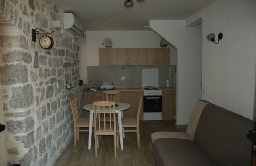 Kotor Municipality Apartment | Stone House - Sea View - Apartment Miho