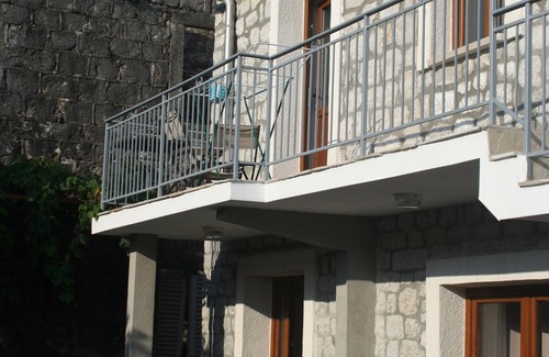 Kotor Municipality Apartment | Stone House - Sea View - Apartment Miho
