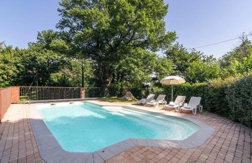 Saint-Denis Villa | Stone House St Denis with Pool & Views