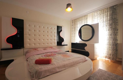 Cankaya Apartment | Stone House