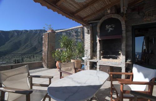 Livadi House | Stone house with panoramic view