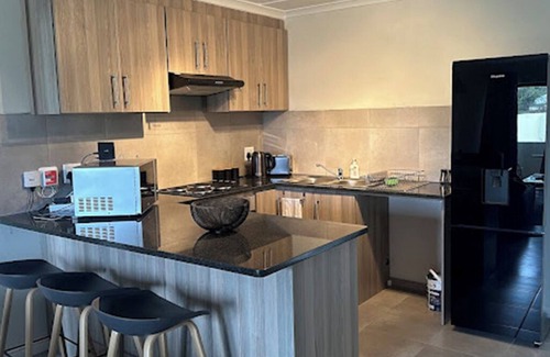 Kraaifontein Apartment | Stone Ridge Haven: Spacious 2-Bedroom Apartment for All Stays!