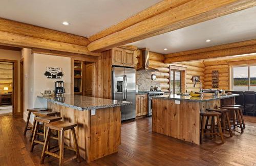 Island Park House | Stone Skipper Lodge by KABINO Waterfront Hot Tub Private Bath In Every Bedroom FirePit Mtn Views WiFi Grill