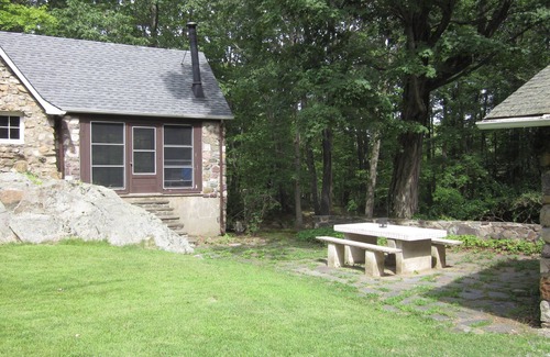 Kinnelon House | Stone Temple Cottage - Private secluded retreat surrounded by pristine nature