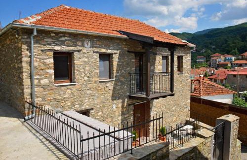 Perasma House | Stone Villa "To Petrino"