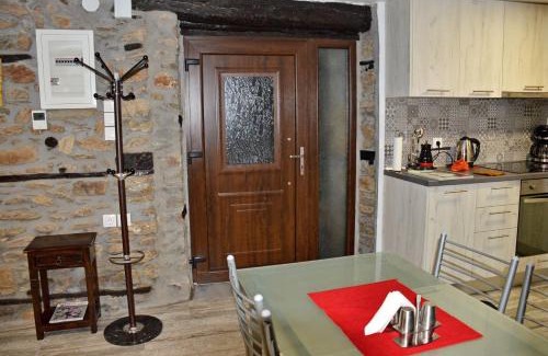 Perasma House | Stone Villa "To Petrino"