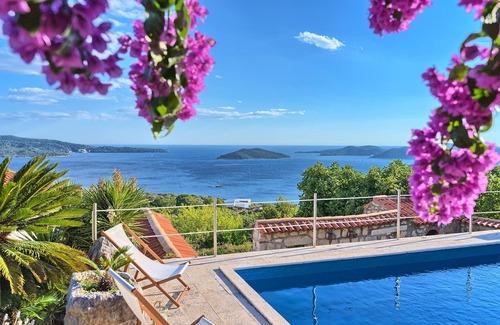 Brsecine Villa | Stone villa with amazing sea view and mediterranean garden