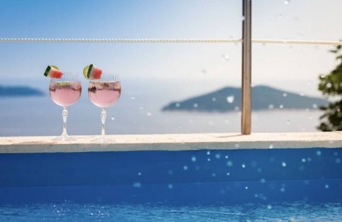 Brsecine Villa | Stone villa with amazing sea view and mediterranean garden