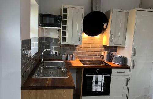 Runcorn Apartment | Stonebarn Lane One Bed