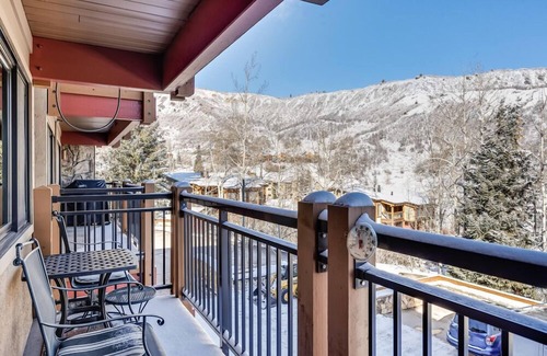 Snowmass Village Condo | Stonebridge Condos Unit 710 1 Bdrm 1 Bath Slopeside