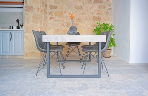 Old Town House | stonebuilt HiddenHouse