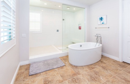 Stonegate House | Stonegate Mansion on Dunmore