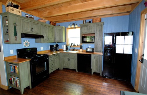 Caroga Lake House | StoneHaven : Adirondack Cottage- Pet Friendly, Children, & Eco-friendly