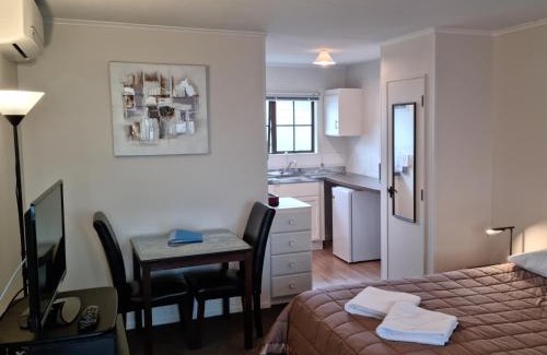 Whangarei Hotel | Stonehaven Motel