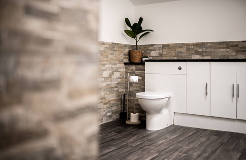 Amesbury Bed & Breakfast | Stonehenge Courtyard