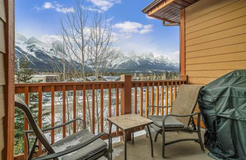 Canmore Apartment | Stoneridge Mountain Resort Condo managed by Little Sister Getaways