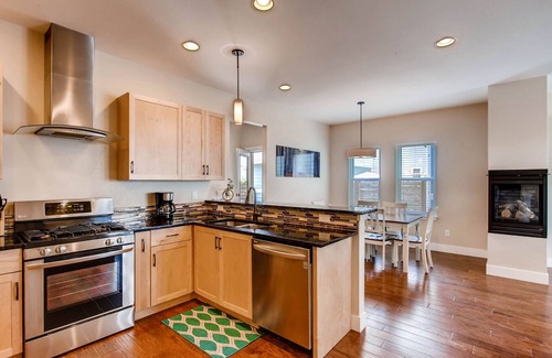 Old Town North House | Stones throw away from New Belgium Brewery and walking distance to downtown