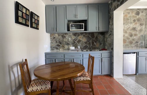 Villa Hotel | Stonetrail