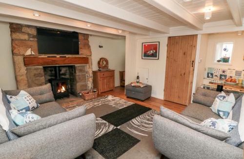 Sandsend House | Stonewall